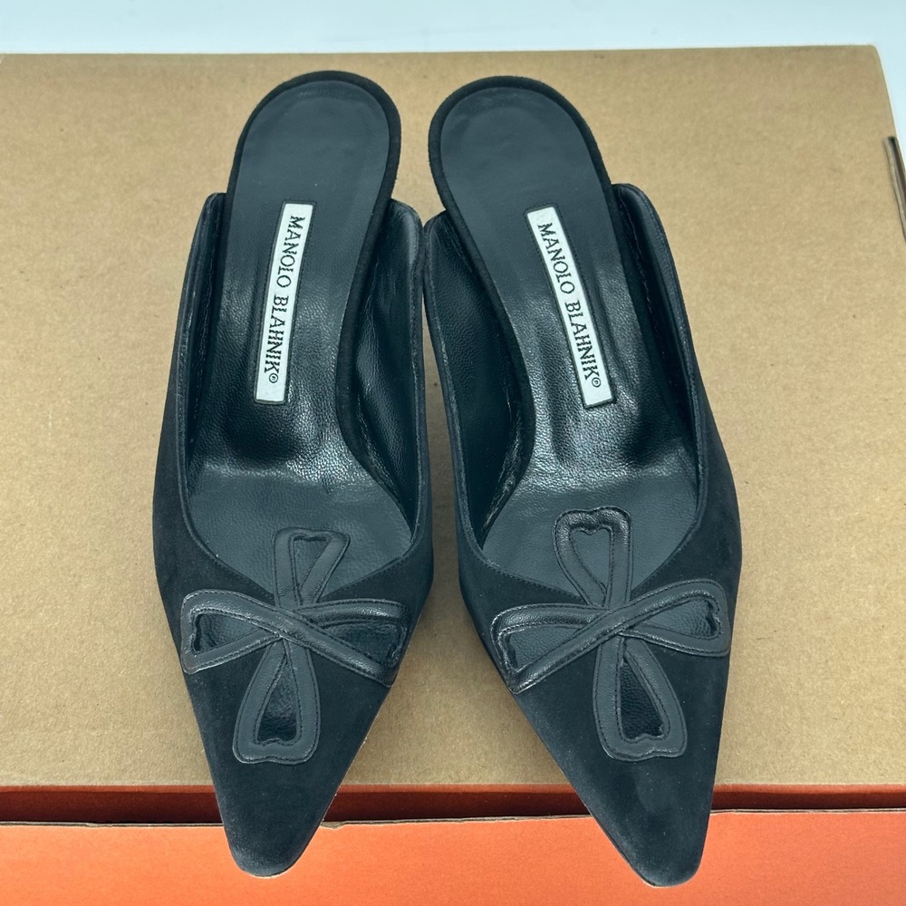 Y2K Manolo Blahnik Black Suede Leather Pointed Low Kitten Mule 2" Heel EU 37 - Picture 8 of 9